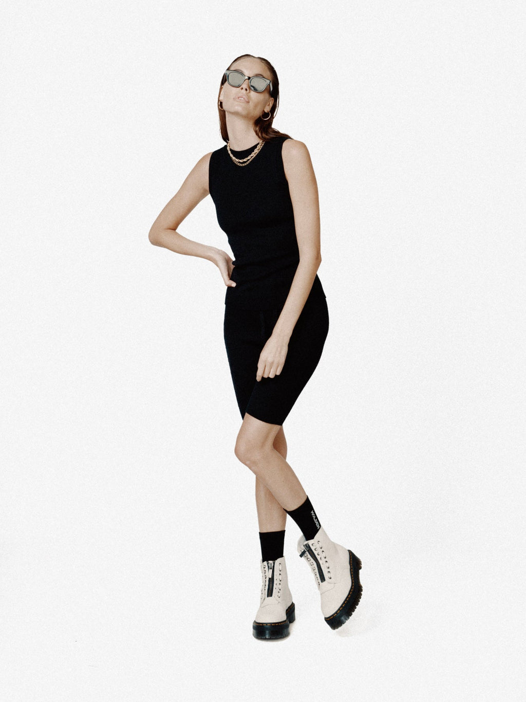 Seamless Knit Tank Top Wicking and Insulating Merino