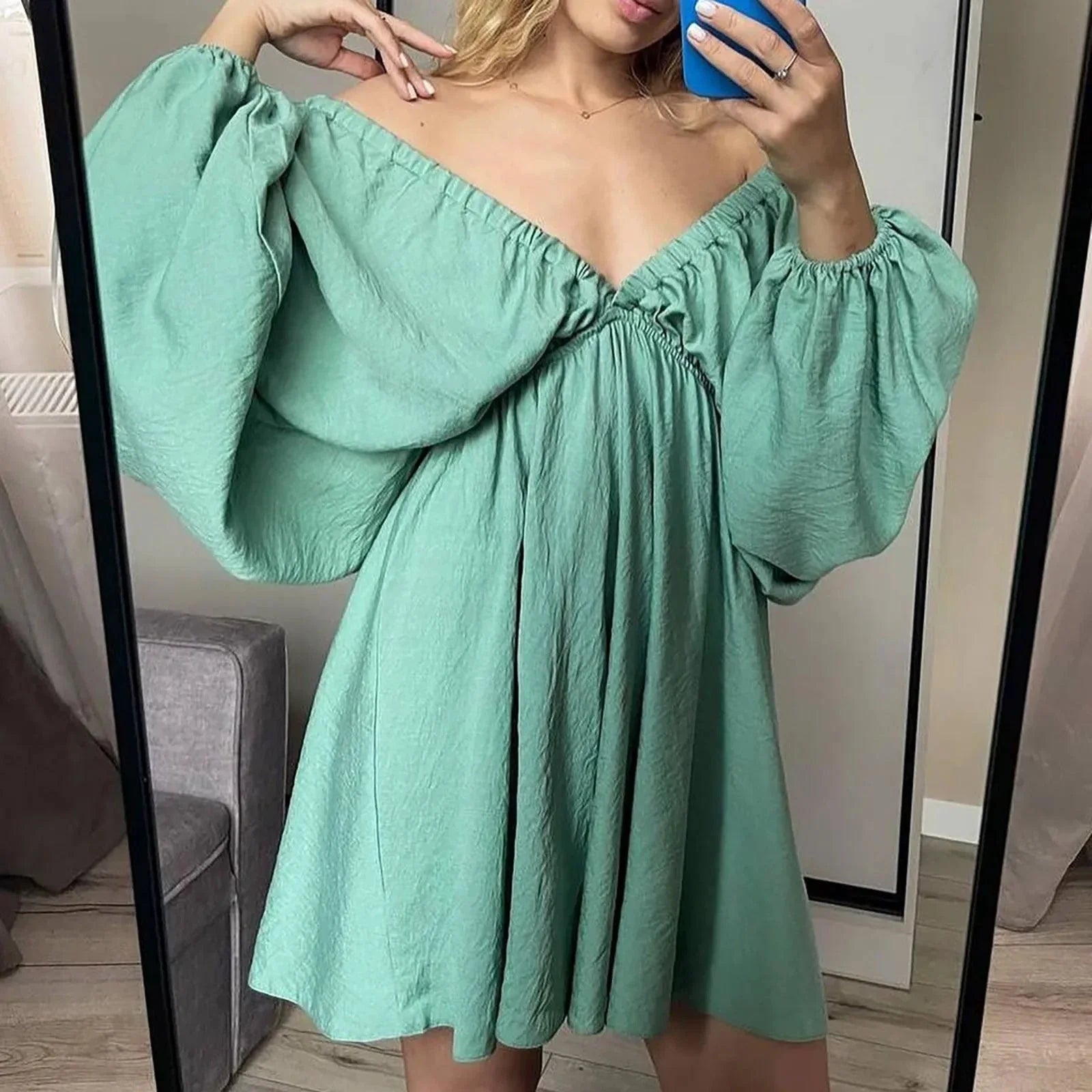 Deep V Neck Retro Pleated Dress
