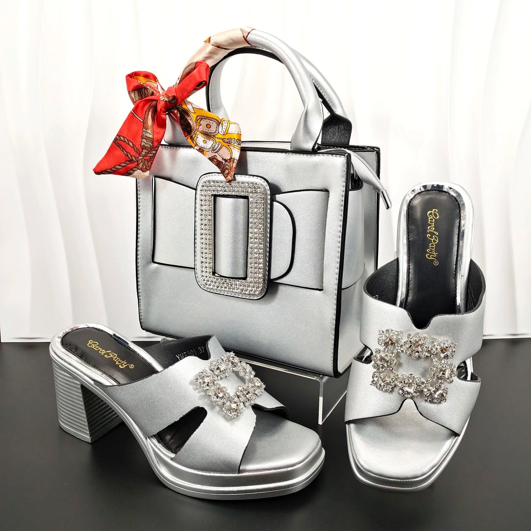 Latest Women Summer Toe Sandals and Bag set ED135