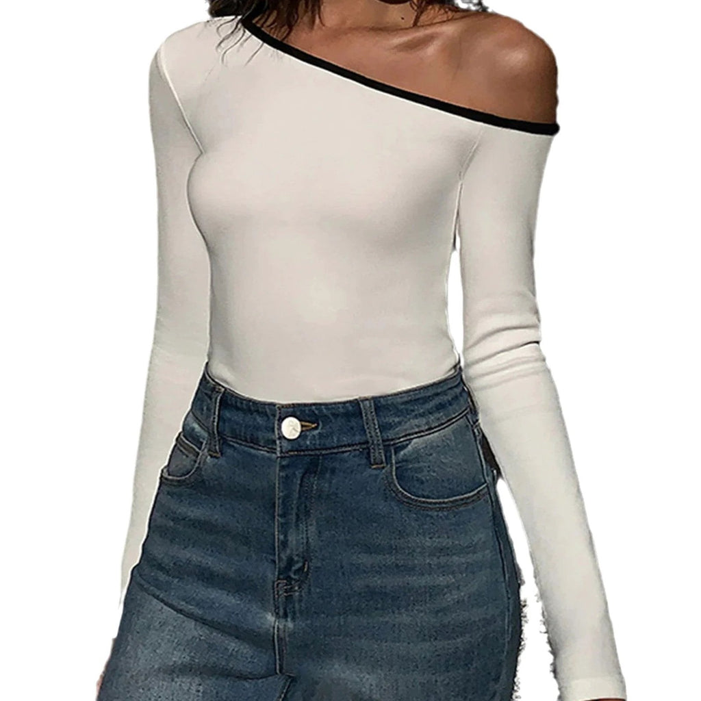 En-Vogue Off-Shoulder Long-Sleeved Shirt
