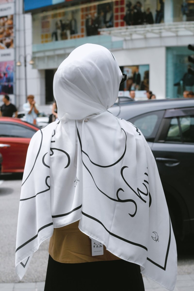 Versatile Minimalist Printed Hijab