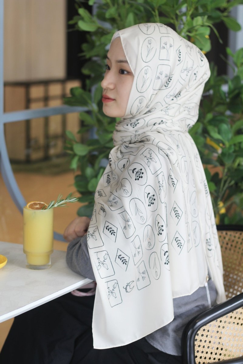 Versatile Minimalist Printed Hijab